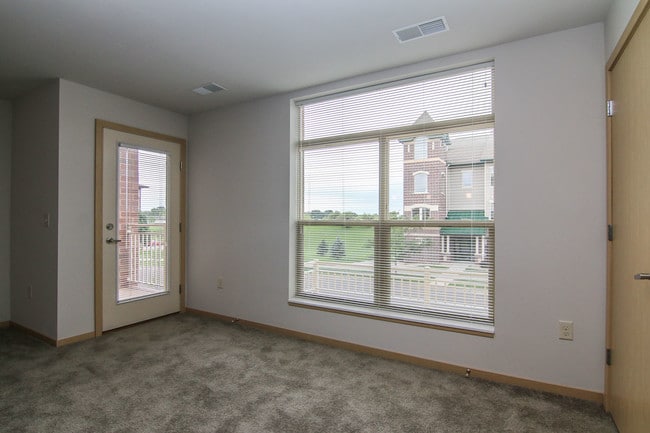 Living room - Metro View Apartments