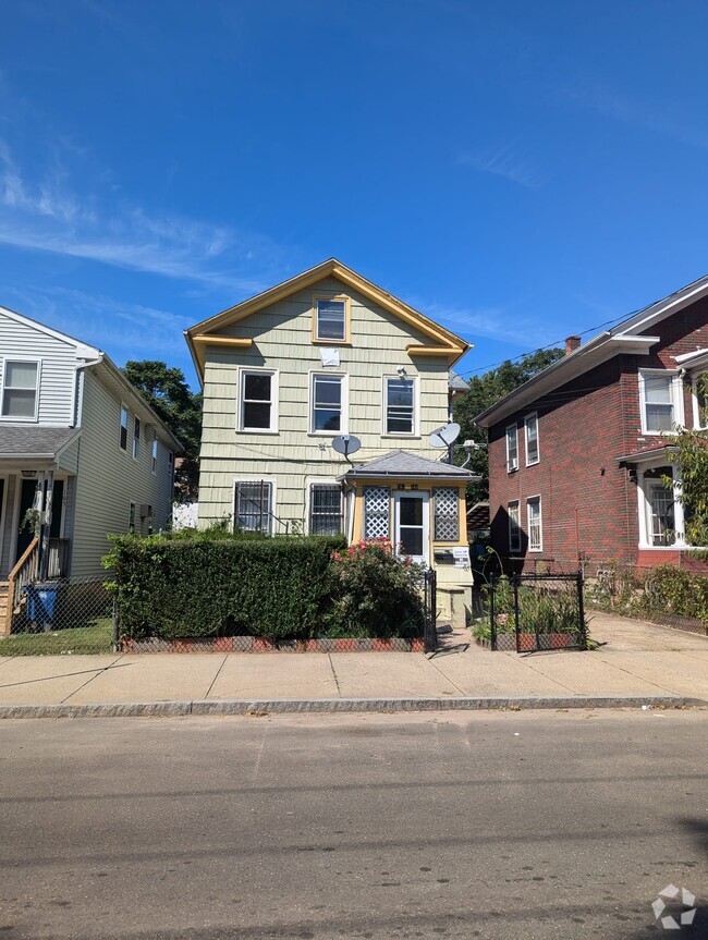 Building Photo - 161 Rosette St Unit 2 Rental