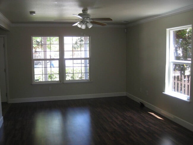 Photo - Great home and location on 3rd and Ash