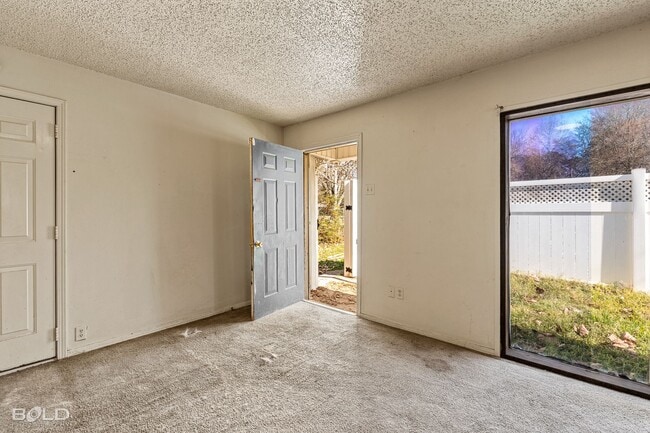 Photo - 6524 Canal Blvd