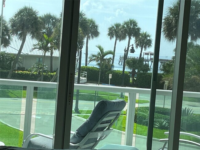 Photo - 333 NE 21st Ave Unit 318