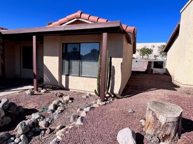 Photo - 1621 Ash Ave