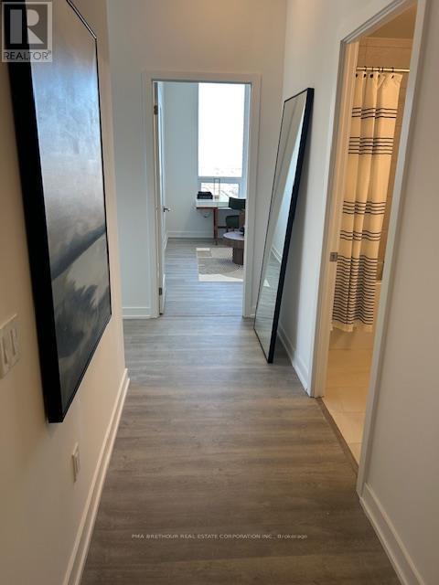 Photo - 5105 Hurontario St Unit PH06