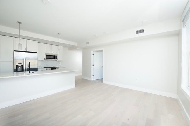 Photo - 426 Border St Apartment Unit #503