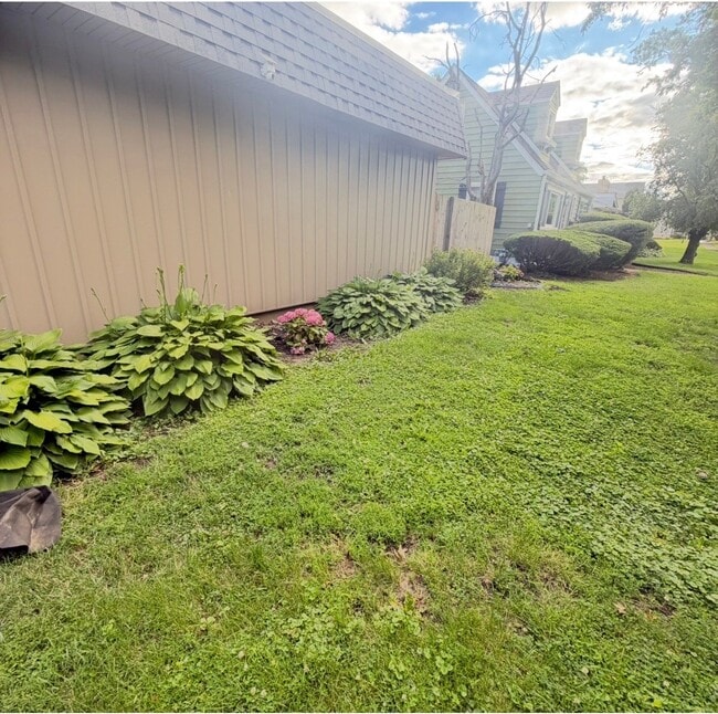 Photo - 3715 214th St Unidad 2