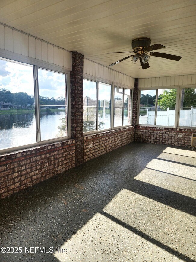 Photo - 1254 McGirts Creek Dr E