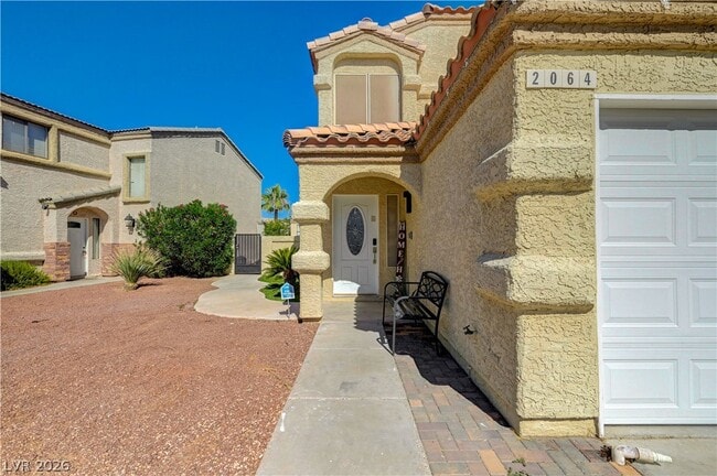 Photo - 2064 Waverly Cir