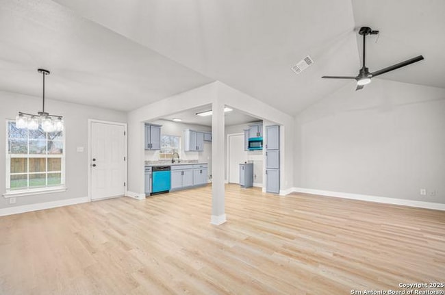 Photo - 8427 Glen Ct