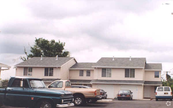 Photo - 14306 SE Stark St