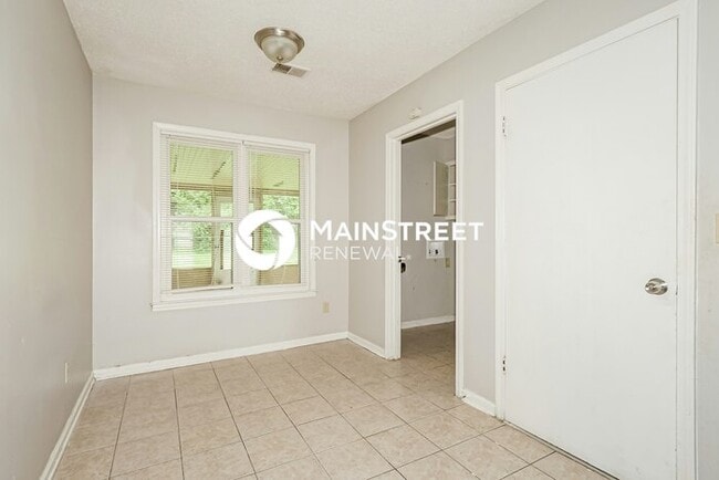 3 Bedroom Pet-Friendly Home in Memphis, TN with Main Street Renewal