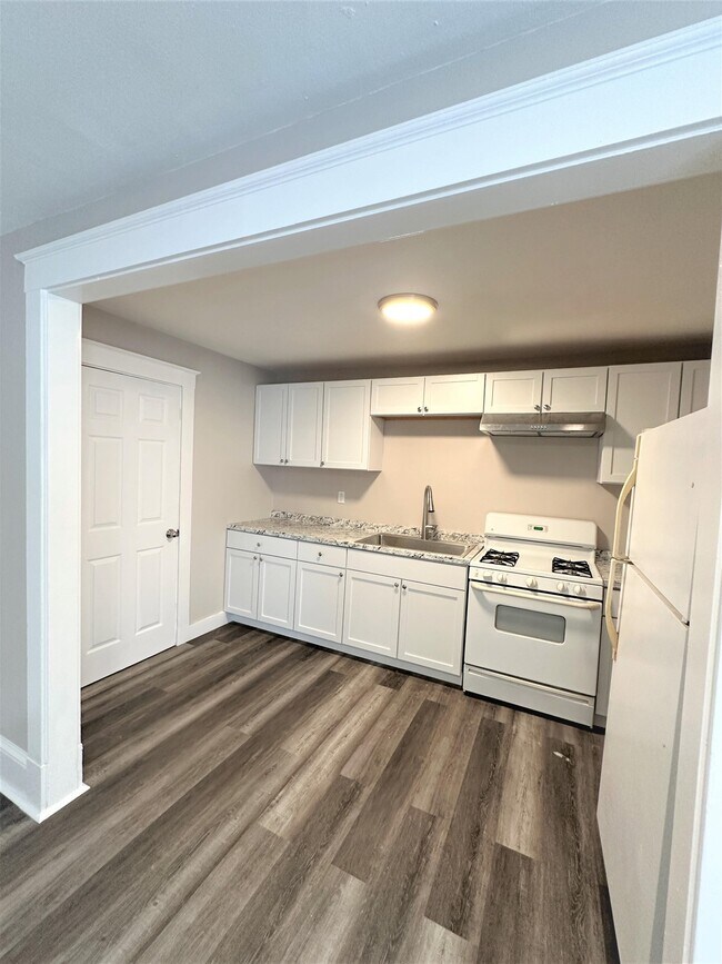 Photo - 1101 Elm St Unit 310