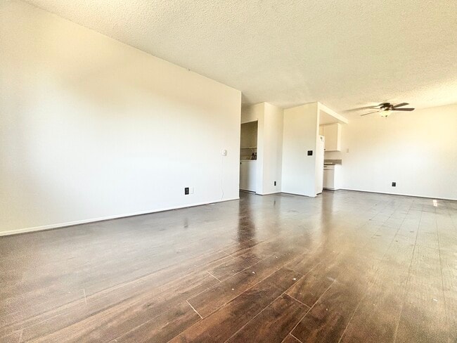 Photo - 1421 W 35th Pl Unit 3A