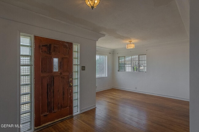 Photo - 4029 Hueco Ave