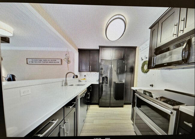 Photo - 9001 SW 77th Ave Unidad 000