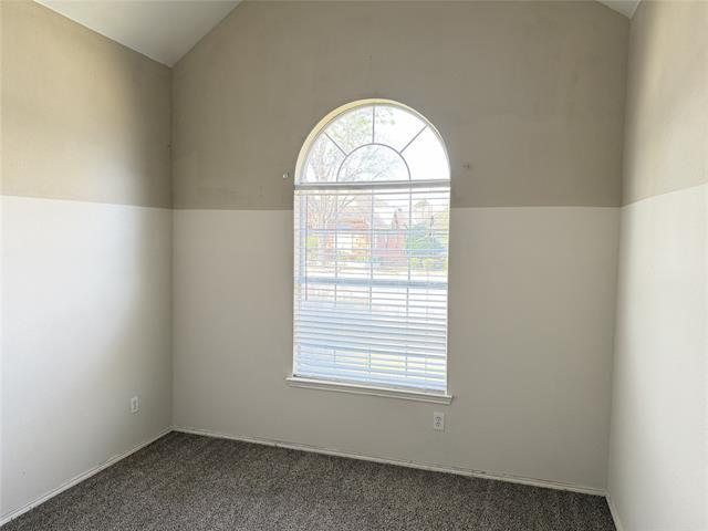 Photo - 5829 White Pine Dr