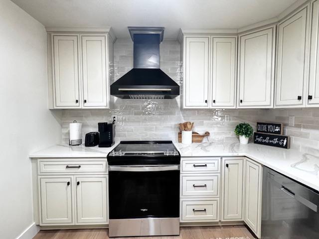 Photo - 121 Belt Ave