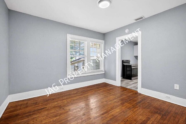 Photo - 2512 Park St