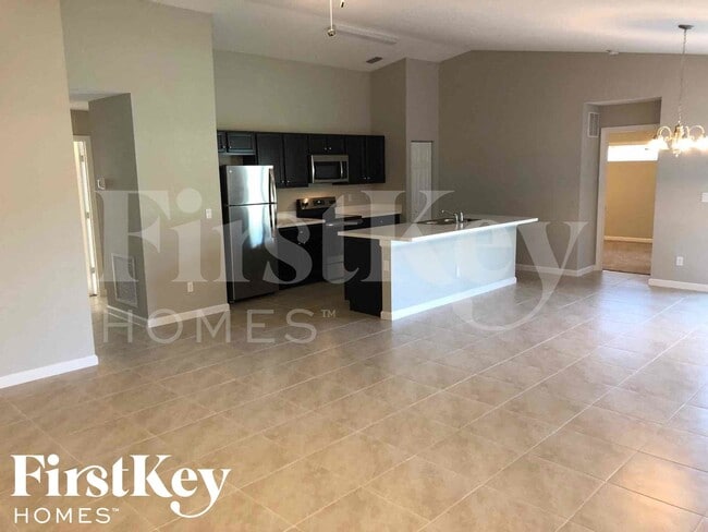 Photo - 2477 SW Aberdeen St