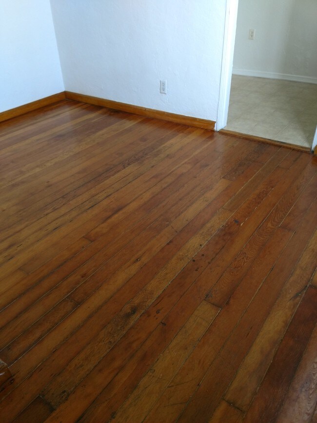 8036 Owensmouth Ave Unit 3