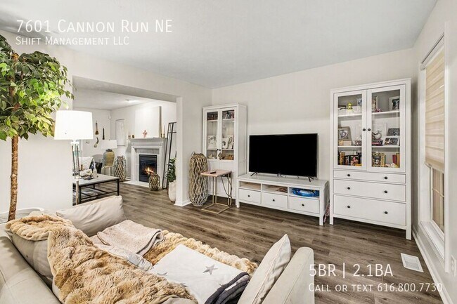 Photo - 7601 Cannon Run Dr NE