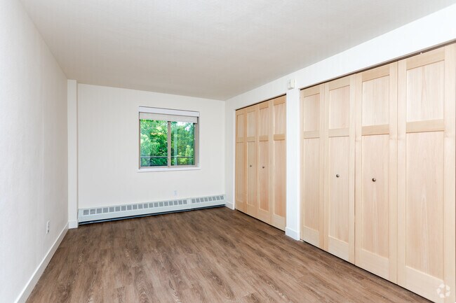 1BR, 1BA - 2-6G