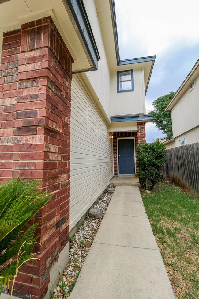 Photo - 9331 Gillcross Way