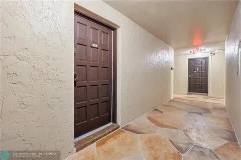 Photo - 6001 N Falls Cir Dr Unit 409