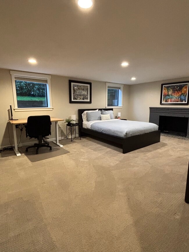 Photo - 12716 8th Ave NW