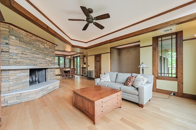 Photo - 307 Laurel Valley Rd