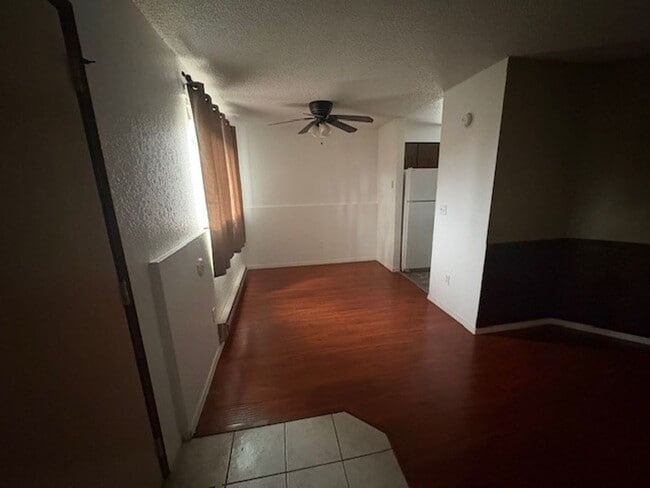 Building Photo - Olympia 4 Plex