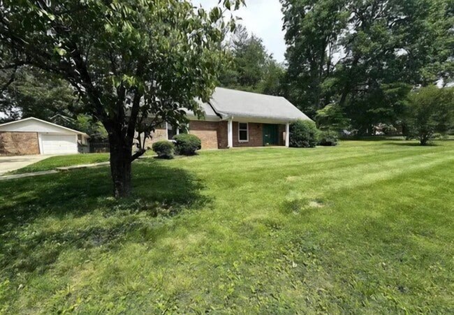 Photo - 634 Cherrywood Dr