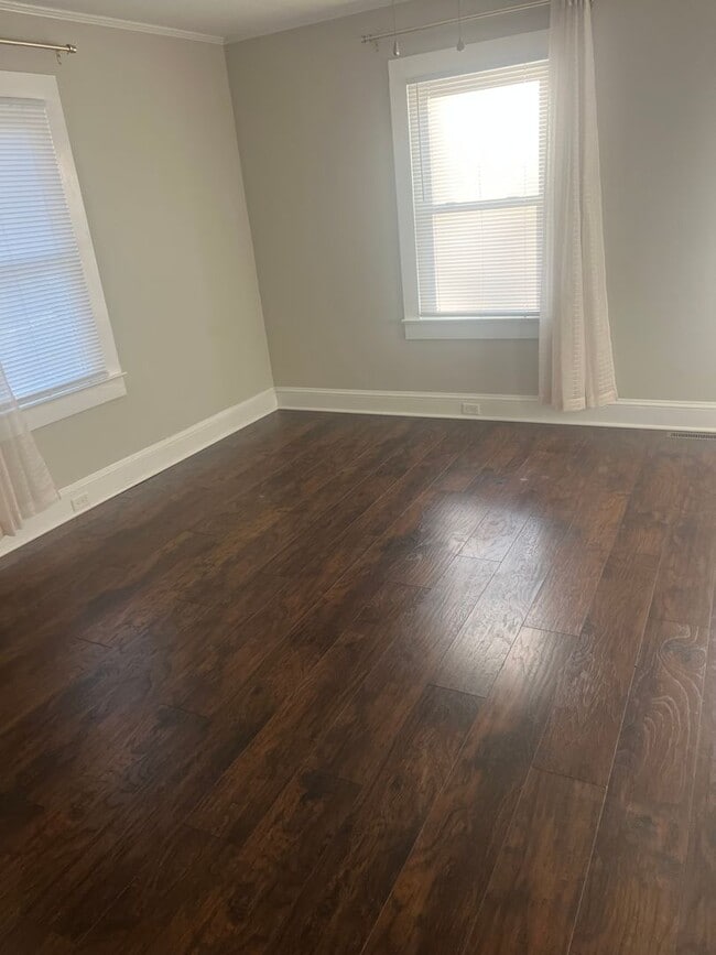 Photo - 2301 S Ridge Ave