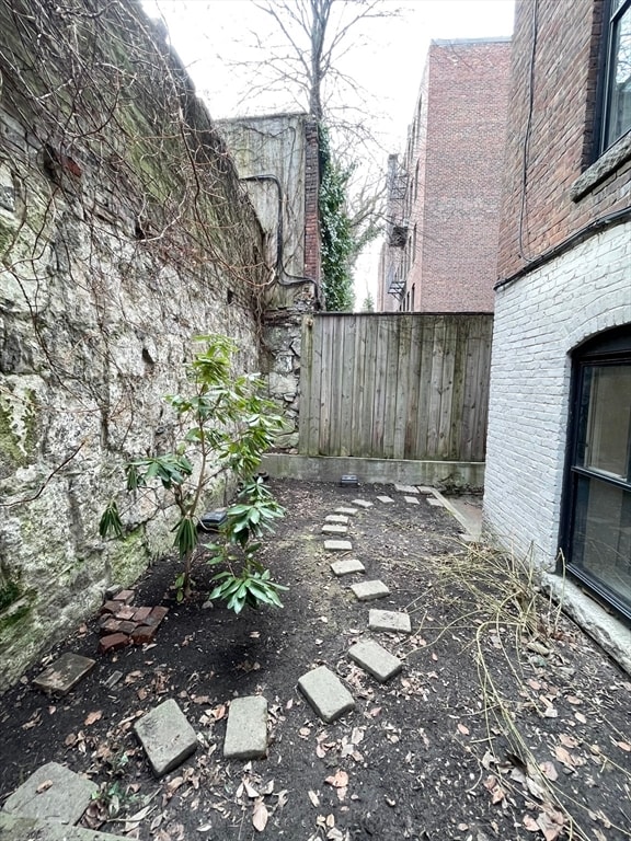 Building Photo - 68 Myrtle St Unit 1