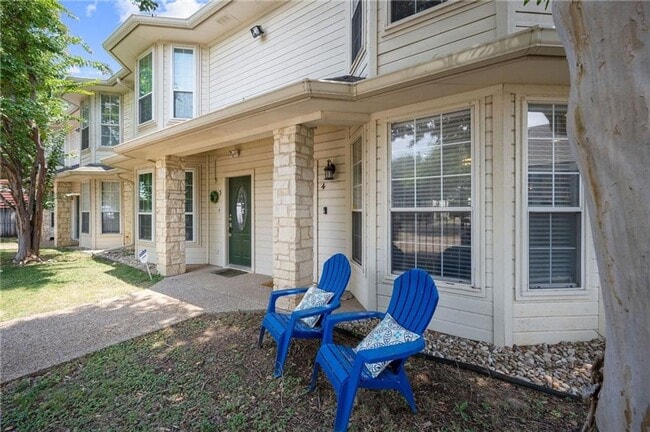 Photo - River Pointe Condominium, Near Downtown