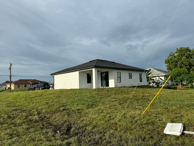 Photo - 3609 1st St SW