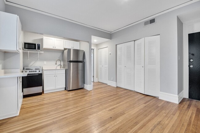 Photo - Fort Wood Apartments