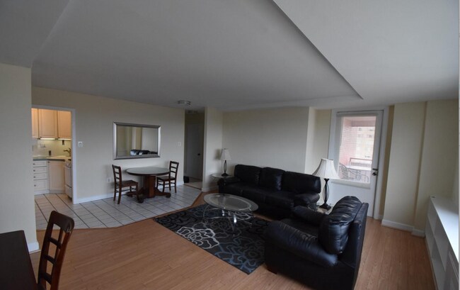Photo - 1021 Arlington Blvd Unit 918