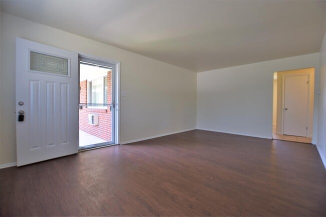 Photo - 1885 S Clermont St Unit 1885