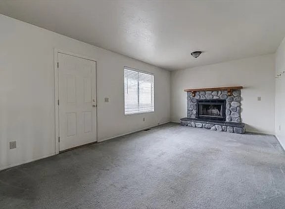 Photo - 2930 Dunsmoore Way