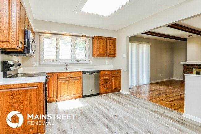 Photo - 14290 Mondoubleau Lane