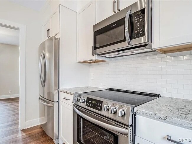 Building Photo - 26 Paris Rd