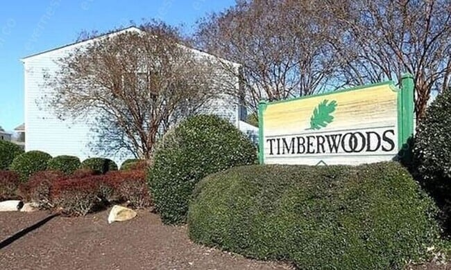 Building Photo - Charming 3-Bedroom, 1.5-Bathroom Home in a...