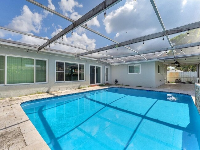 Photo - 11762 NW 26th Ct Casa