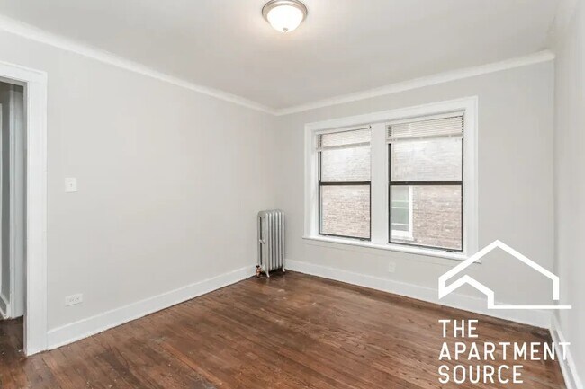 6143 S Woodlawn Ave Unit 6143 South Woodlawn Ave
