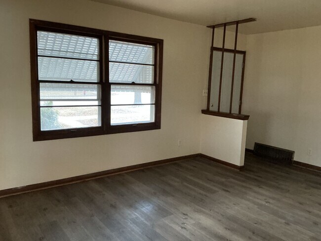 Photo - Comfortable 3 BR Single Family Home