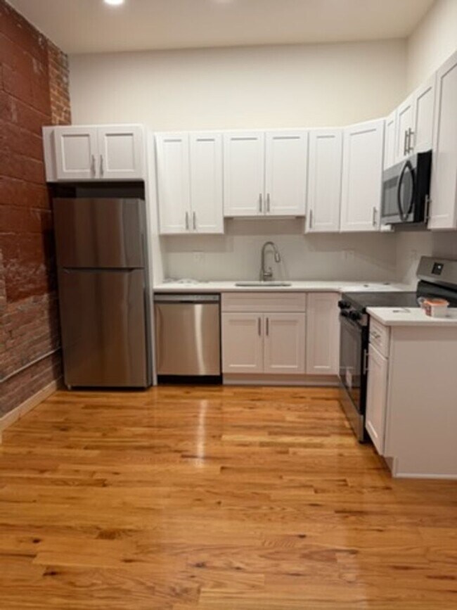 Photo - 325 Lafayette St Unit 2101