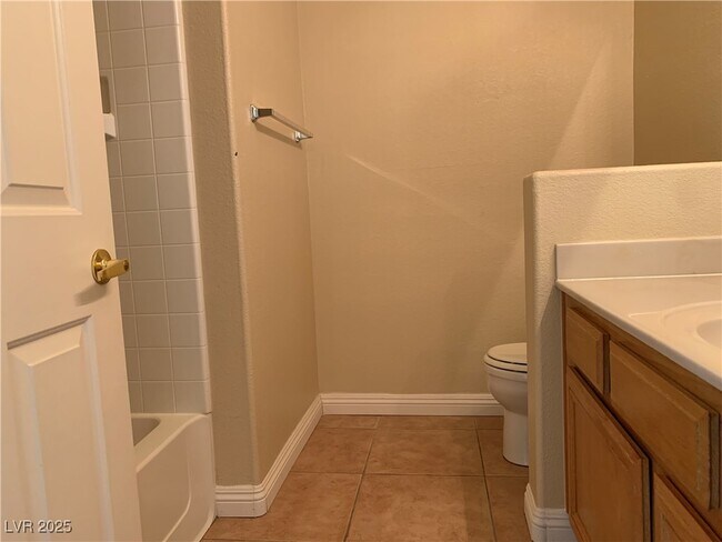 Photo - 7127 S Durango Dr Unit 211