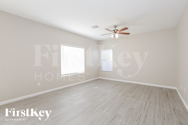 Photo - 1669 Shifting Winds St