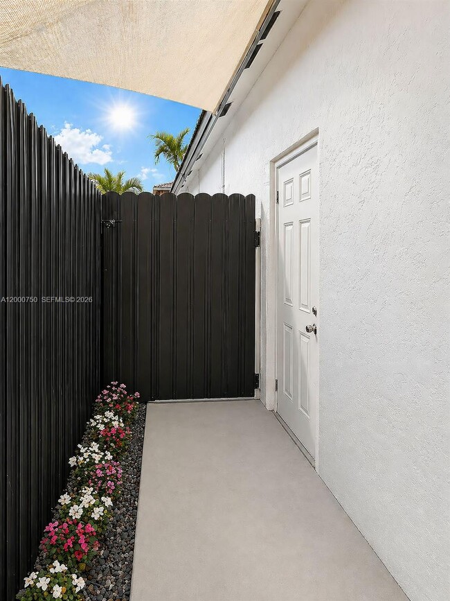 Photo - 16247 SW 92nd Terrace Unit B