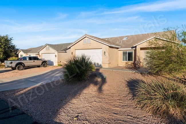 Photo - CHARMING CURB APPEAL